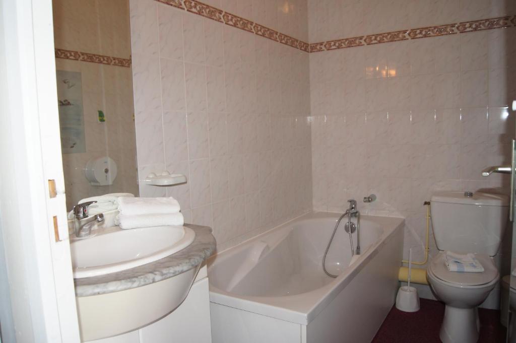 Hotel Aux Trois Jean Le Crotoy Pokoj fotografie
